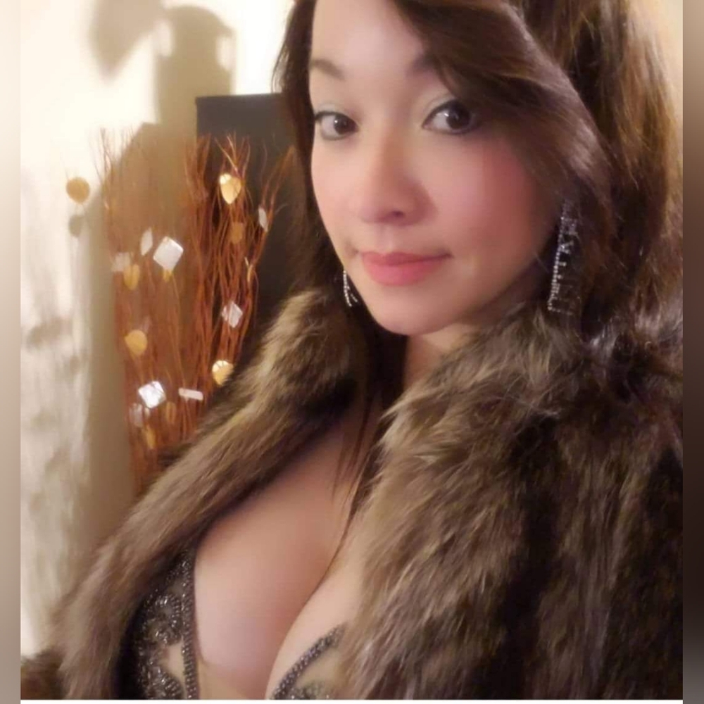 100% Authentic Fox Coat Size Small - image 1